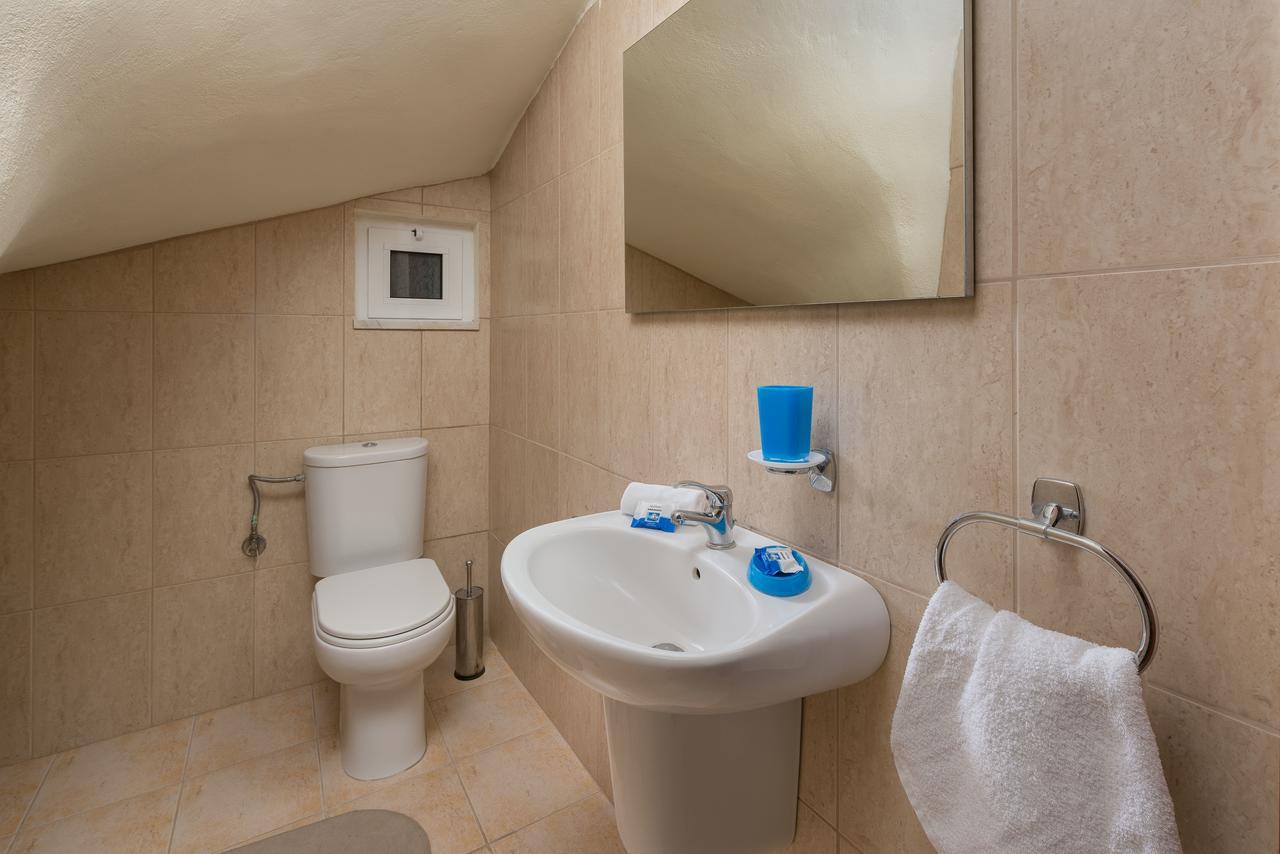 Villa Almar Kremasti  Ngoại thất bức ảnh